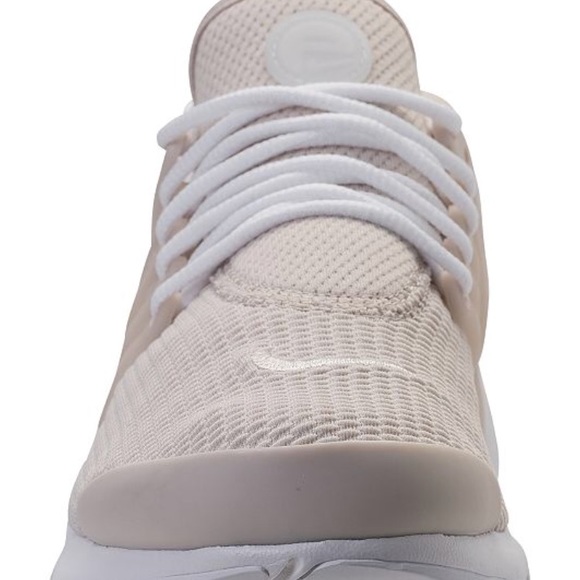 nike air presto desert sand